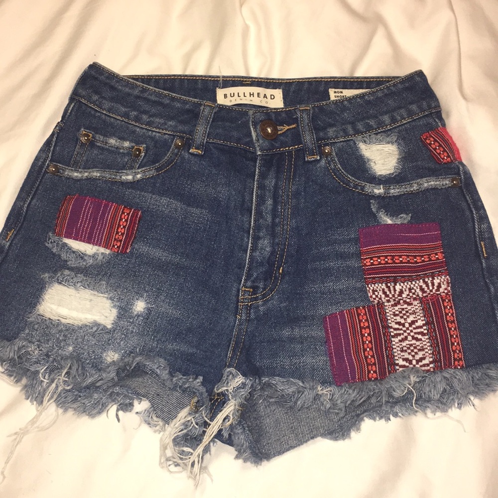Bullhead Denim Co Mom Short - Picture 1 of 5